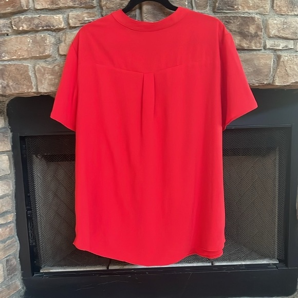 Kancystore red V neck blouse. Size 2XL - Picture 4 of 8